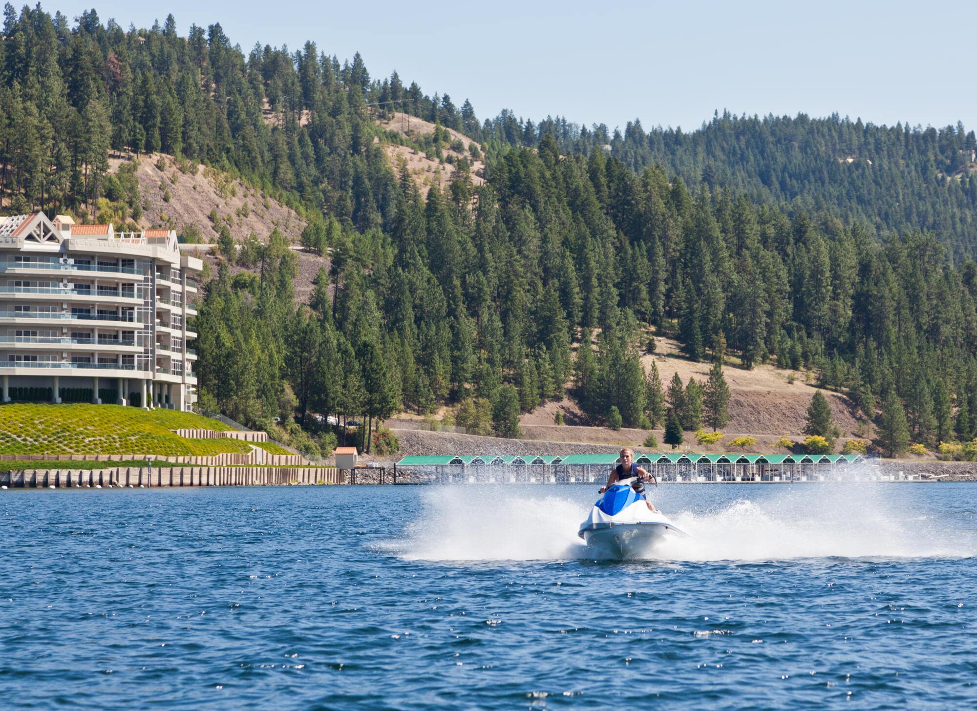 Denver, CO, Holiday Vacation Rental Ideas: Creating a Festive Home Away from Home